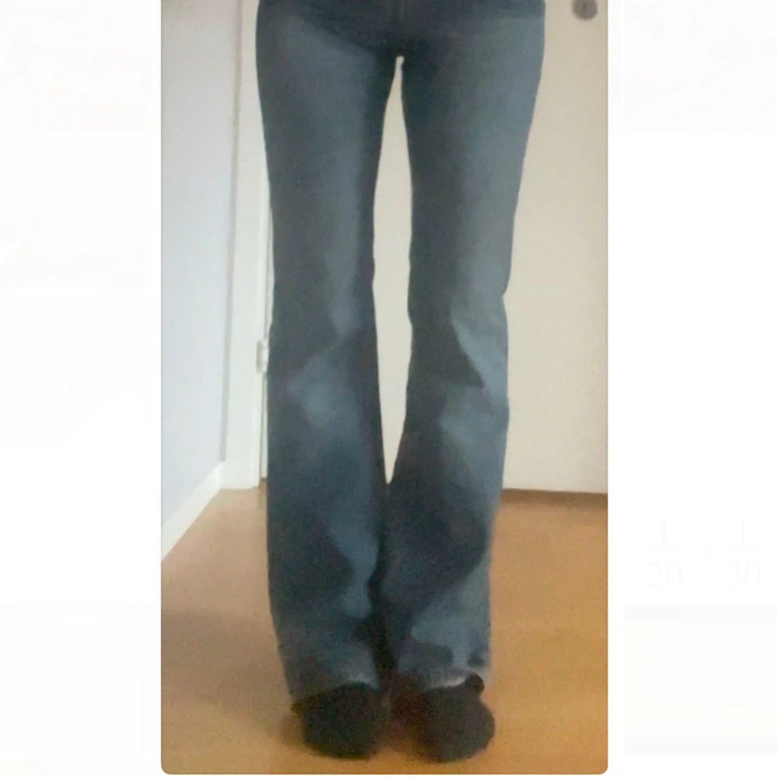 Low waist Bootcut jeans från monki  - 1