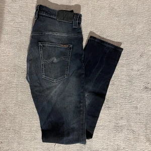 Nudie jeans - Säljer dessa nudie jeans i storlek 29/30 Bara att höra av sig om man har några funderingar 🤩