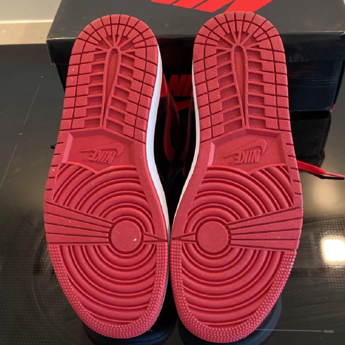 Jordan 1 patent bread - 92