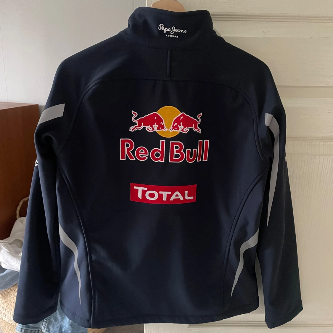 Redbull F1 Jacka - 90