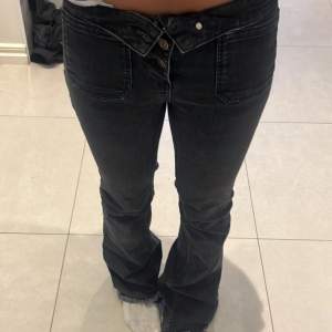 bootcut byxor från zara, strl 34, aldrig använt 