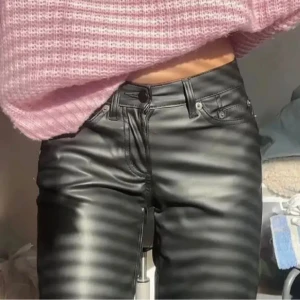 Skinn byxor - Skinnbyxor från lager 157💗
