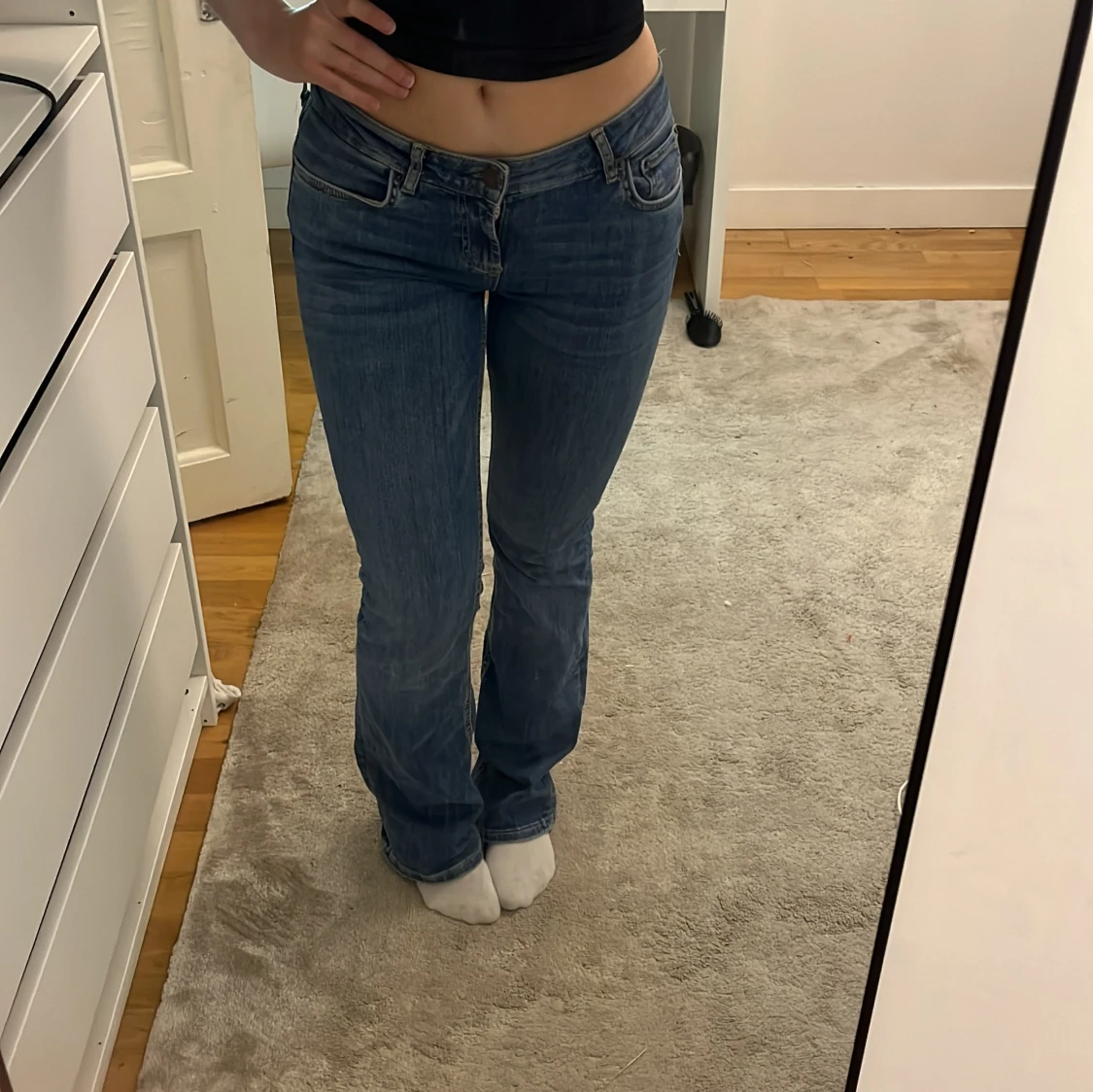 Low waist bootcut