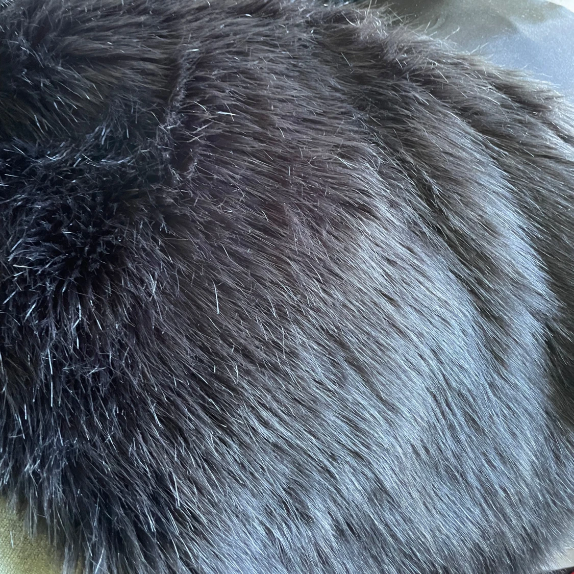 Svart pälsjacka - 92