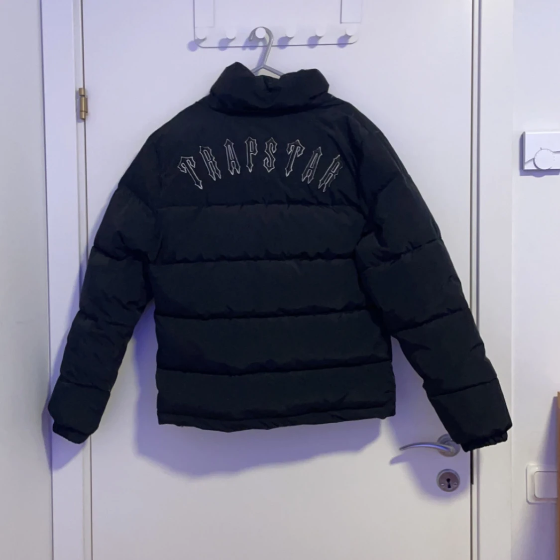 Trapstar jacka svart - 91