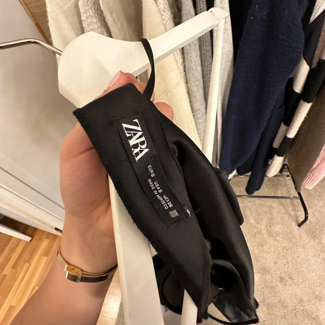 Svart långklänning Zara  - 92