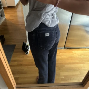 vintage blåa manchester jeans - supercoola vintage manchester jeans i rak modell. stl 31x36. 