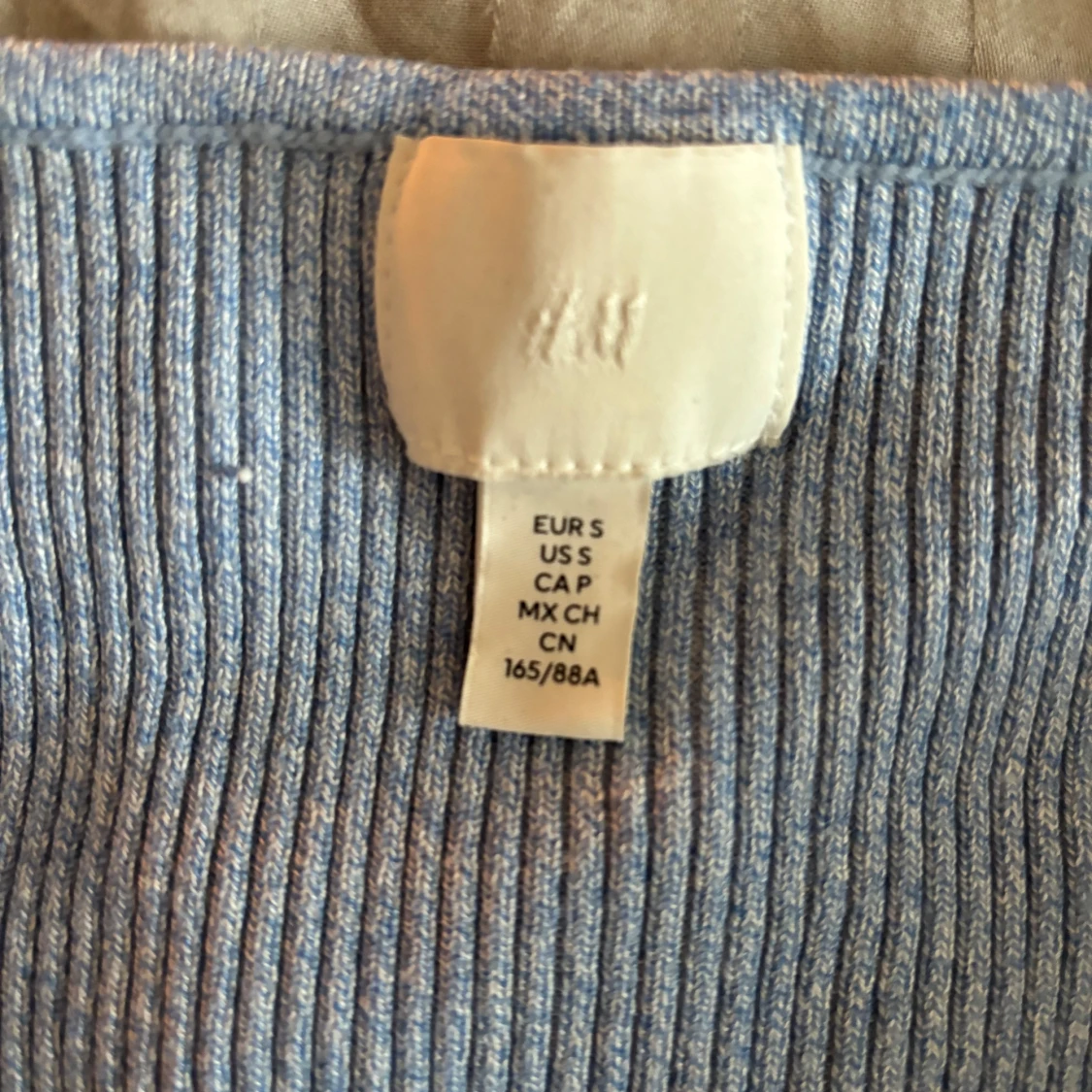 Stickad tun tröja - 90