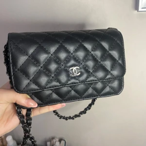 Axelväska  - Aldrig använt 