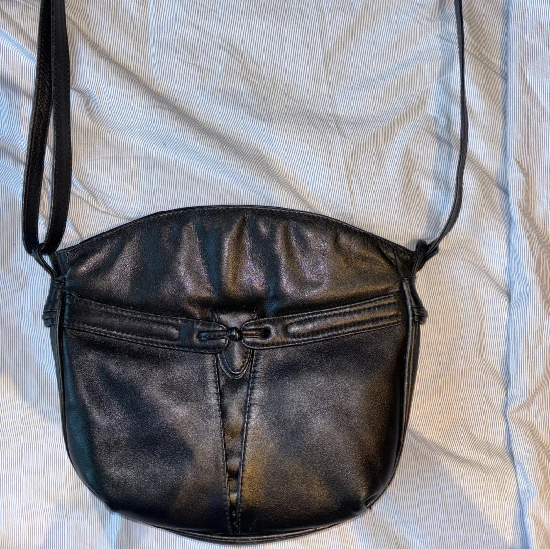 Svart axelväska från Fancy