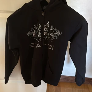 Rineatone hoodie ny!! - Helt ny hoodie.