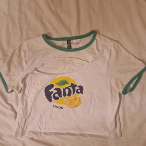 H&m Fanta tröja - Super söt fanta tröja från h&m! 