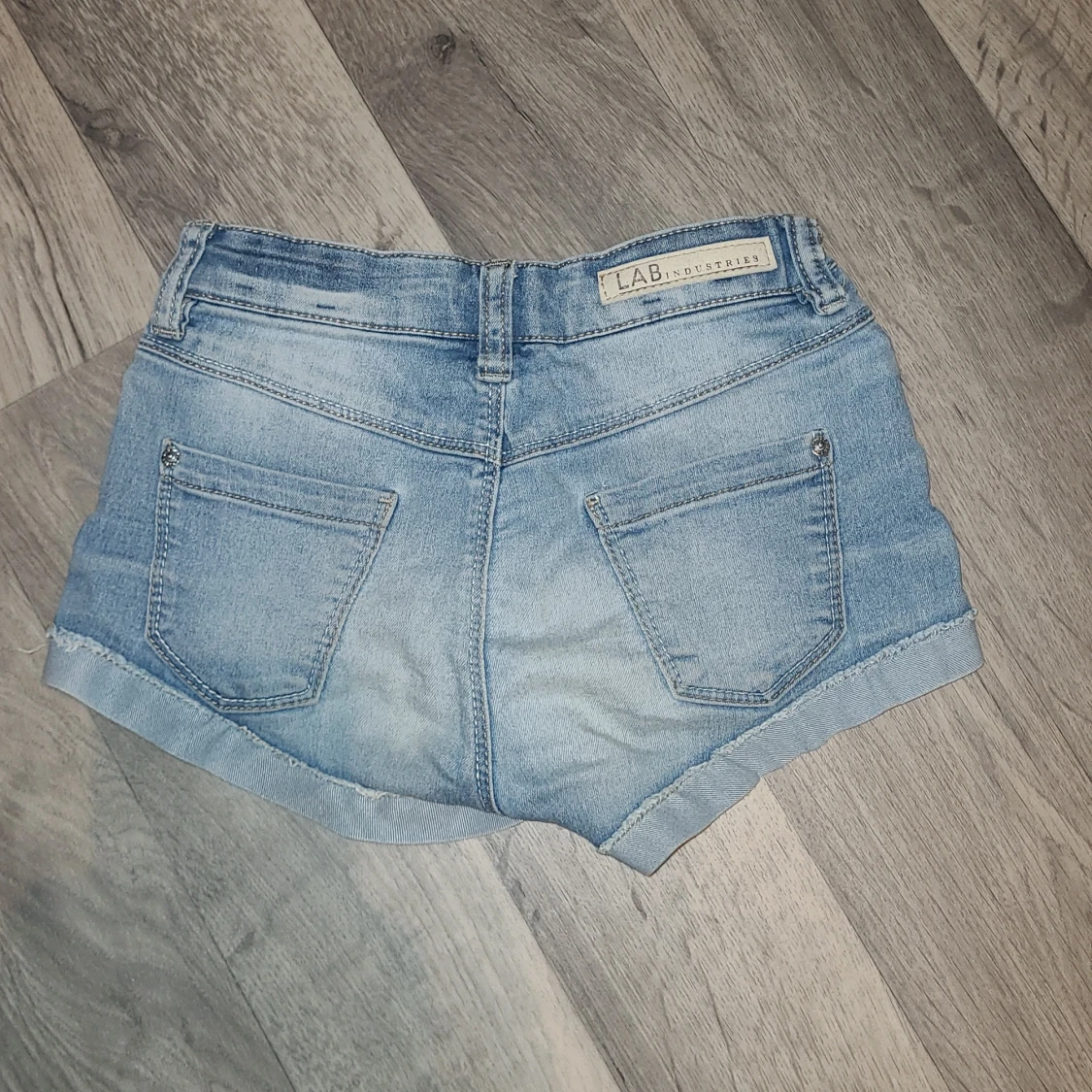 Blå jeansshorts från LAB Industries  - 1