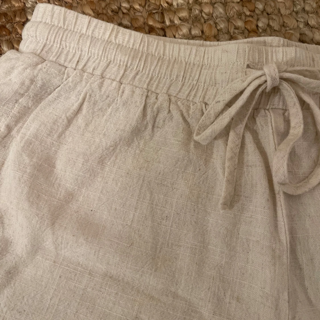 Beige linne shorts - 1