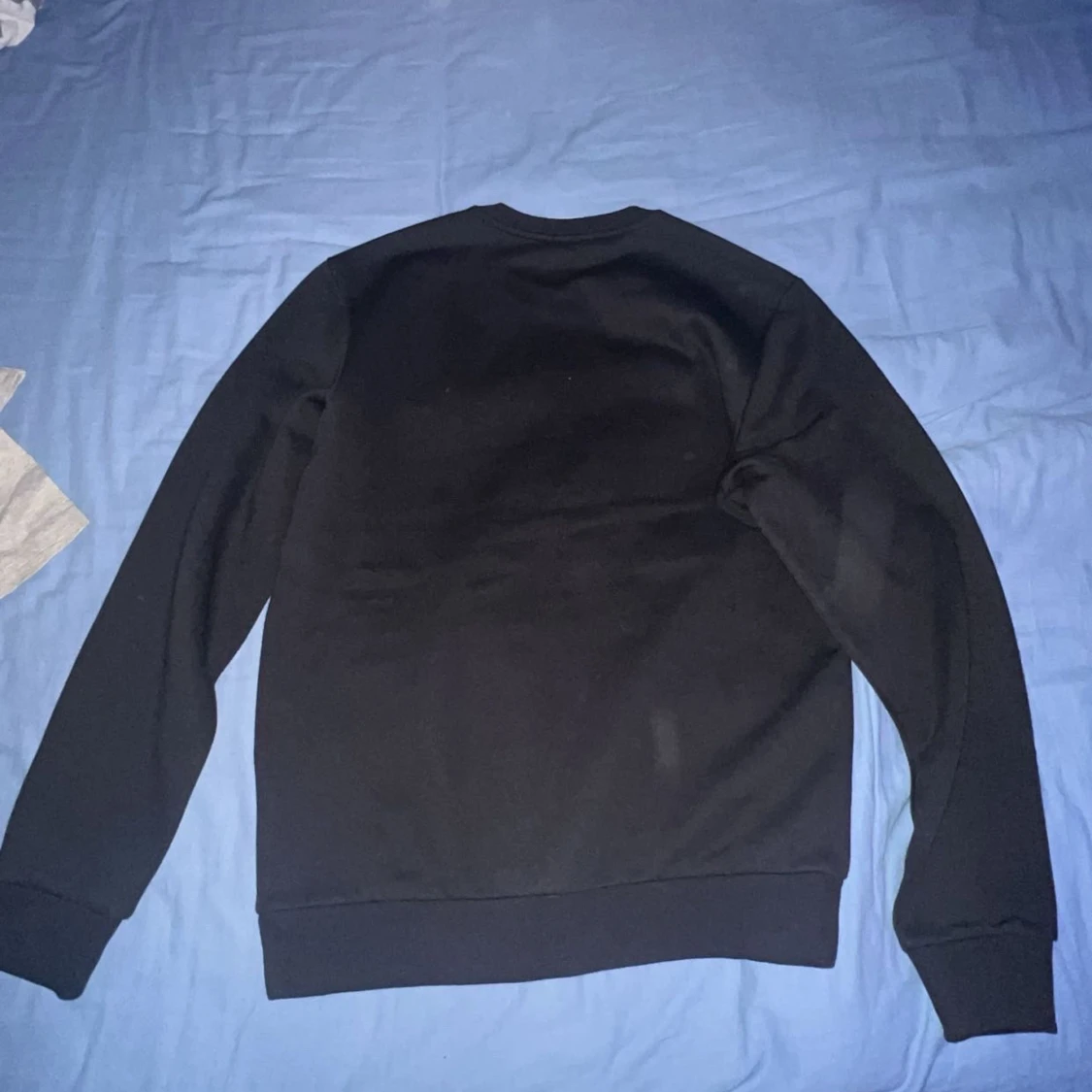 Svart sweatshirt från Champion - 1