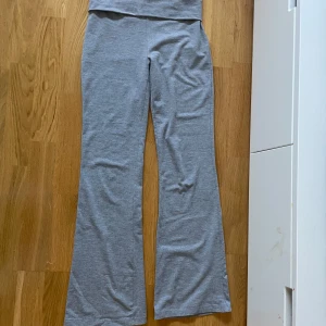 Yogapants  - Lågmidjade yogapants perfekt för hösten 🍂i storlek xs