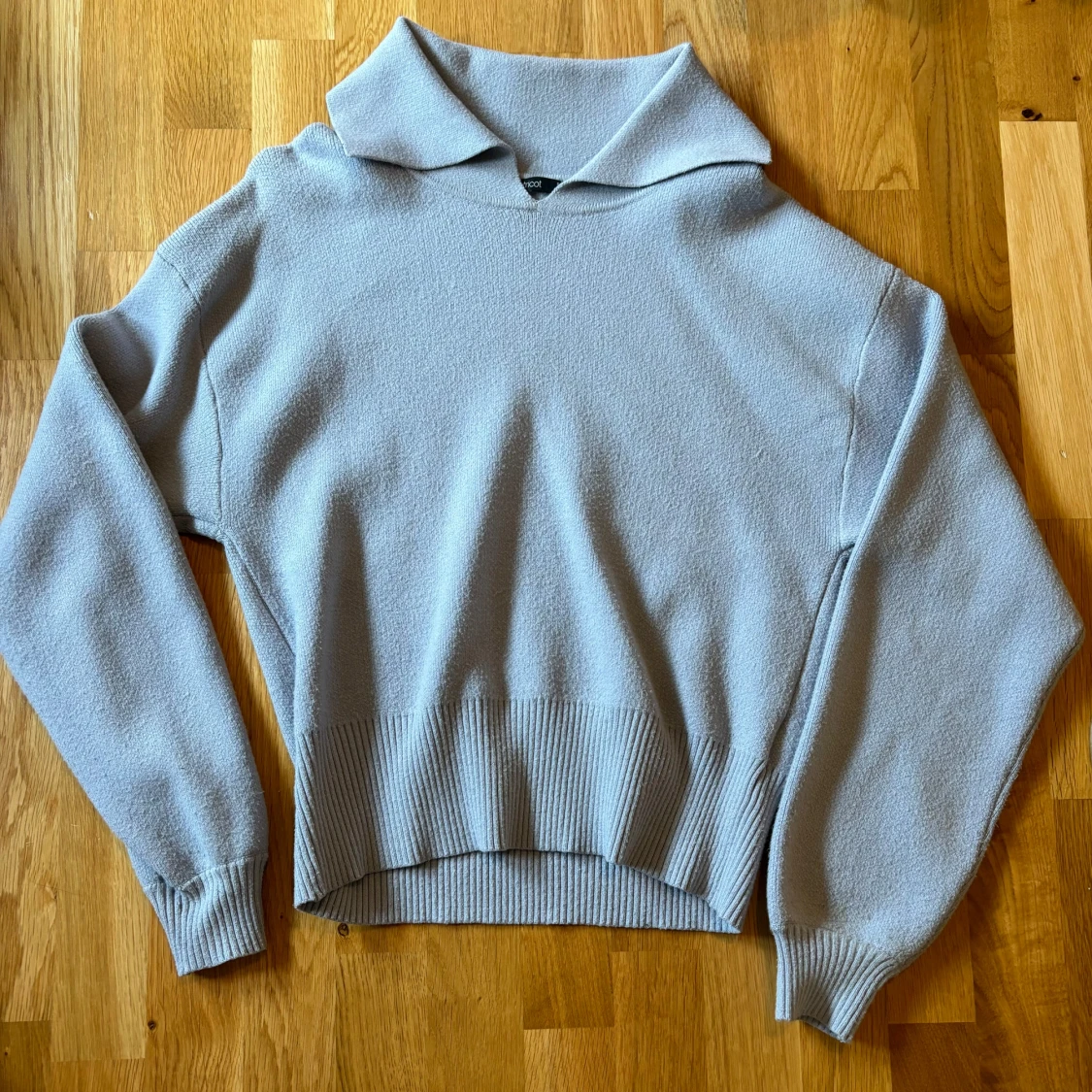 Stickad tröja  - 91