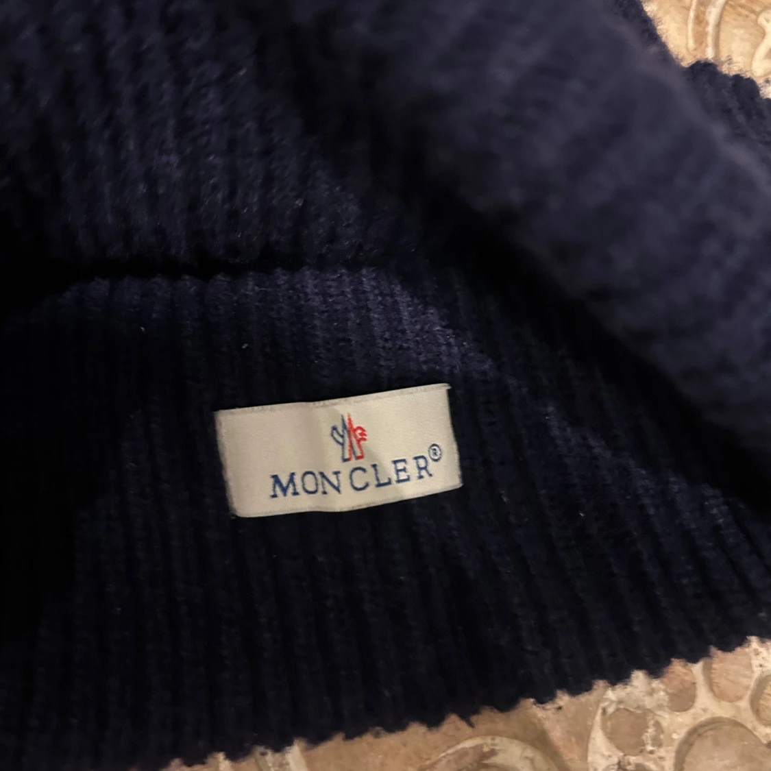 moncler mössa - 90