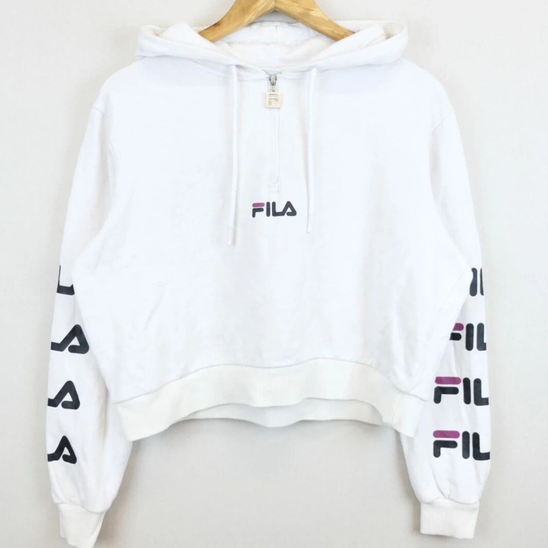 Vit hoodie från FILA
