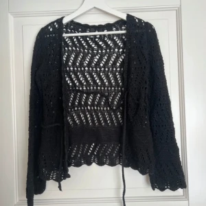 Kofta - Jättefin kofta köpt på Vinted, tror att den ursprungligen är från H&M! ⭐️ Storlek 38