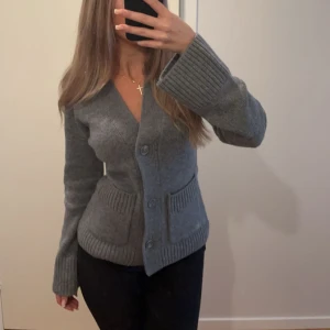 Wera Kofta - Wera kofta i ull från Åhléns💕