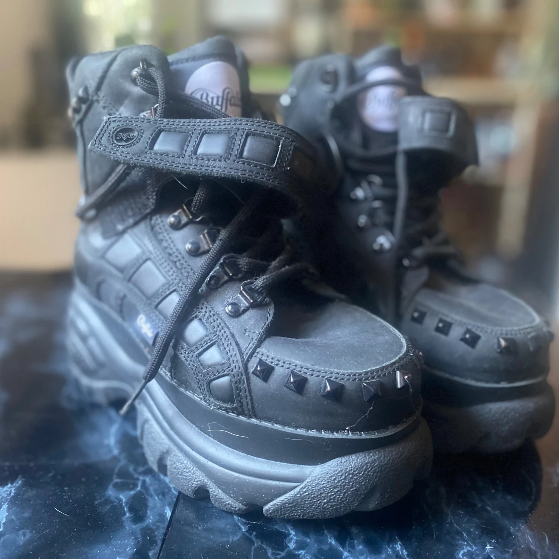 Svarta platåboots från Buffalo