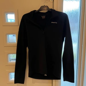 Träningströja Craft - Träningströja från craft! aldrig använd 