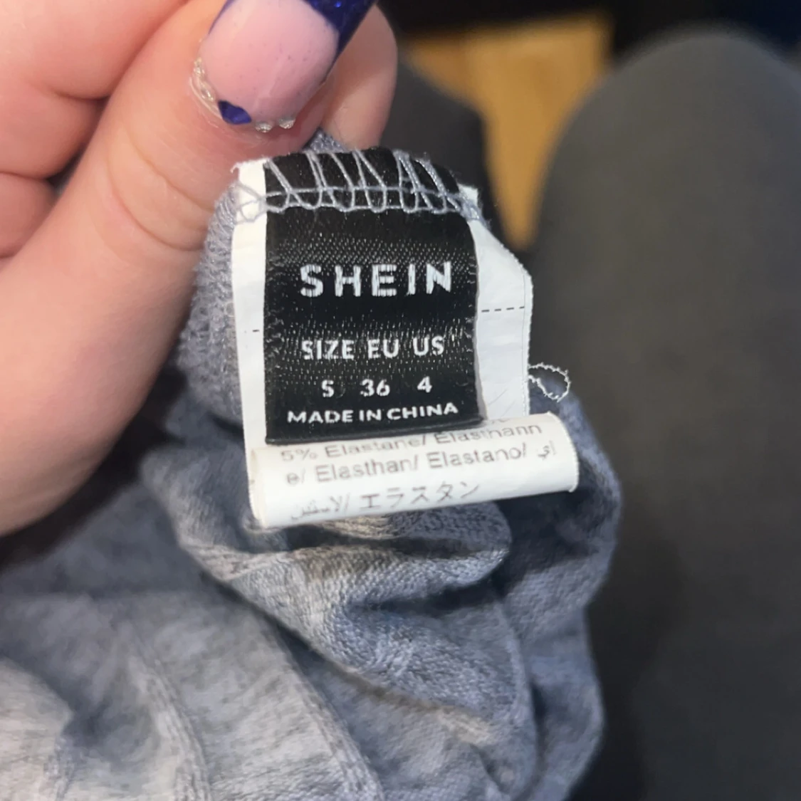 Ljus blå ribbad tröja från Shein - 2