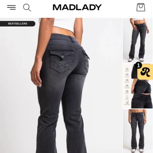 Jeans madlady - Claire 02Low Bootcut Jeans 💞 Endast testade!! helt nyskick. Originalpris 799kr säljer för 400 ❤️ säljer de då de inte passade mig ! EU 36 längd: regular( passar någon som är 170 typ) 