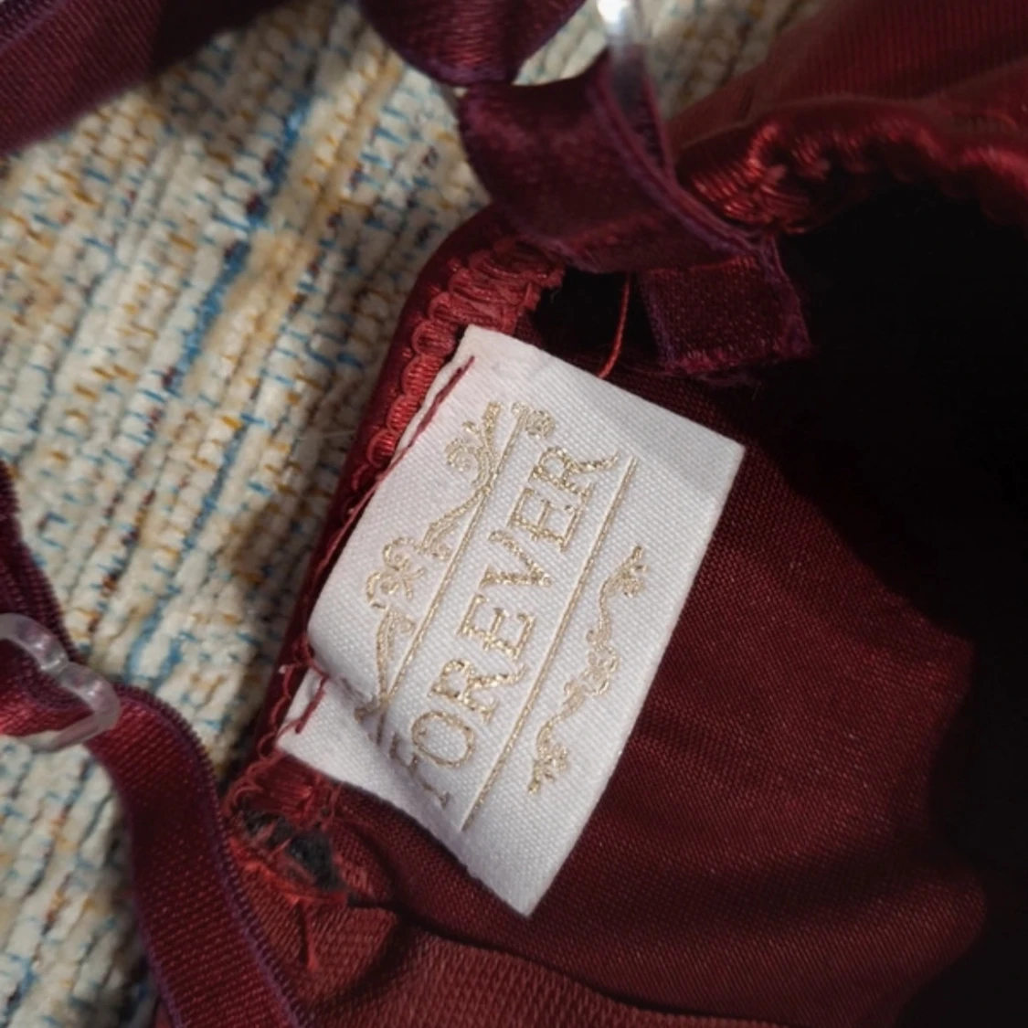 Vinröd balklänning  - 3