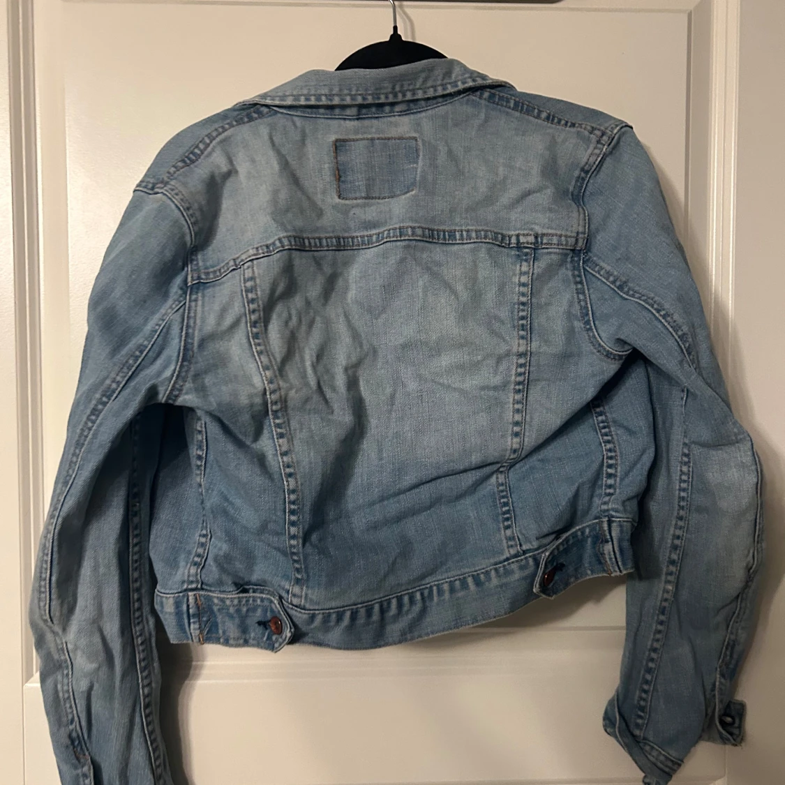 Ljusblå jeansjacka - 1