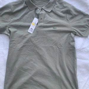 Lacoste polo shirt - Ny lacoste polotröja för reseller pris