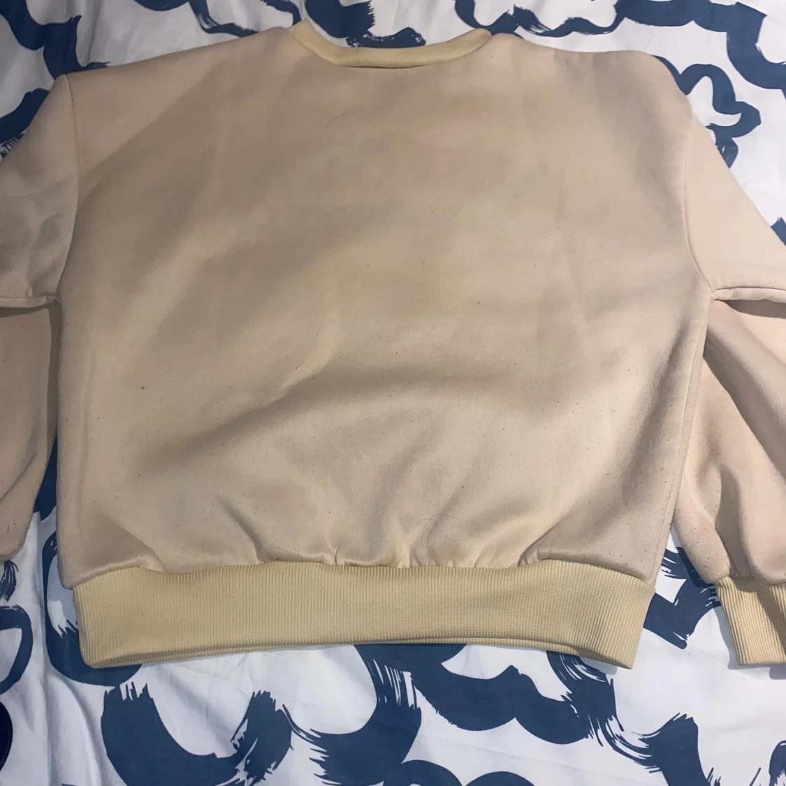 Beige sweatshirt med tryck - 1