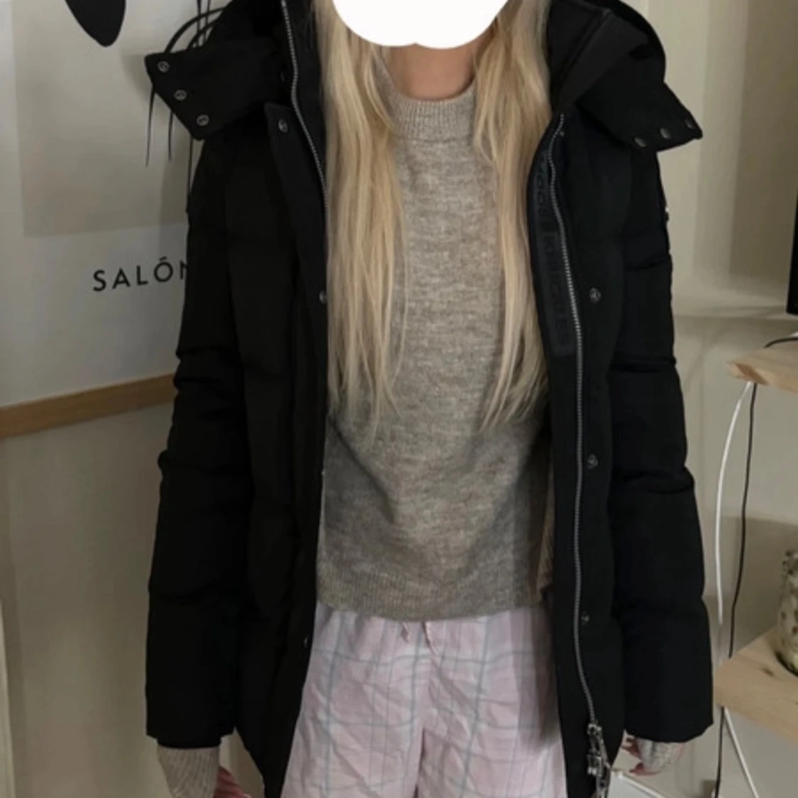 Svart dunjacka från Moose Knuckles - 4