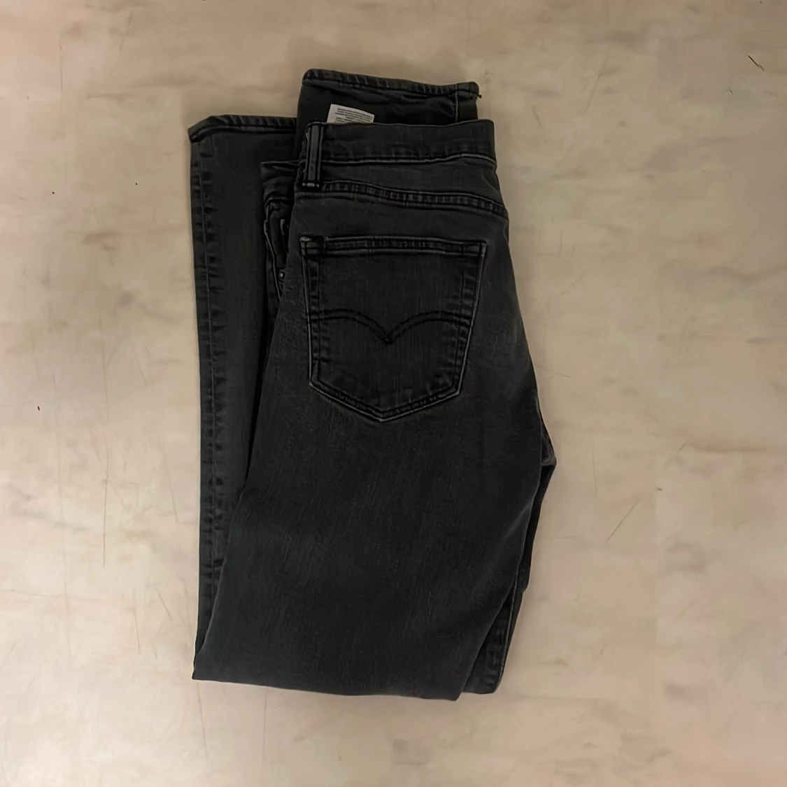 Grå jeans från Levi's