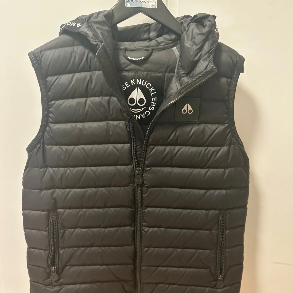 Svart Moose knuckels väst