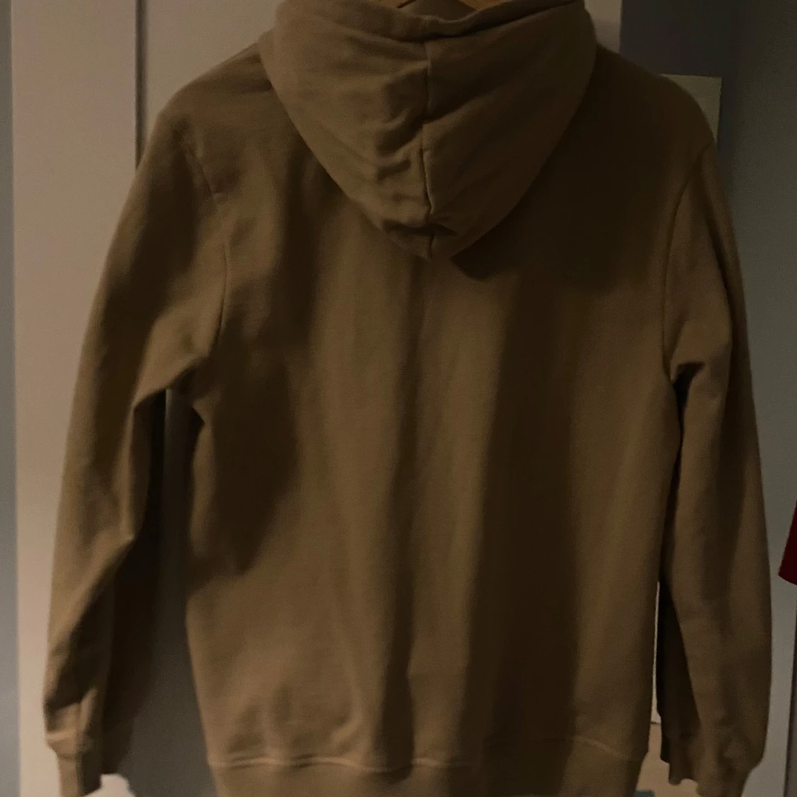 Beige hoodie från Vinson - 1