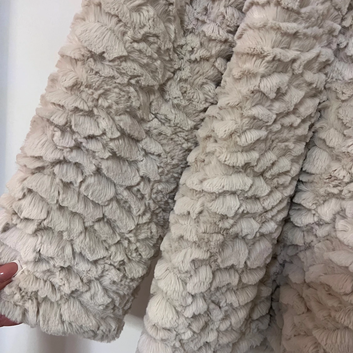 Beige teddyjacka från Isolde - 1