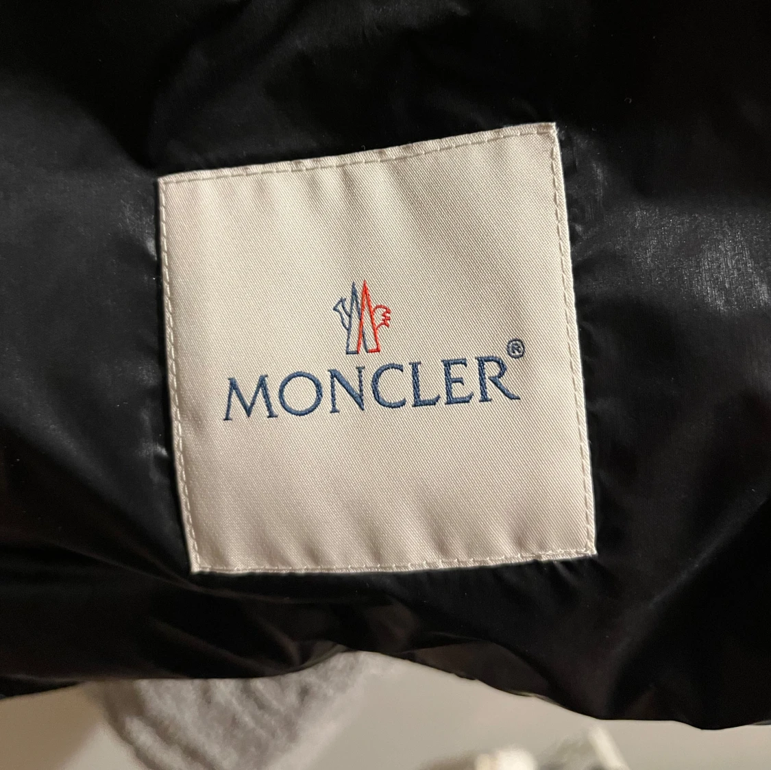 Moncler GUI väst  - 2