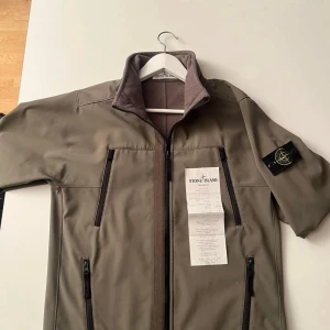 Stone Island soft shell jacka - Skick 8/10  