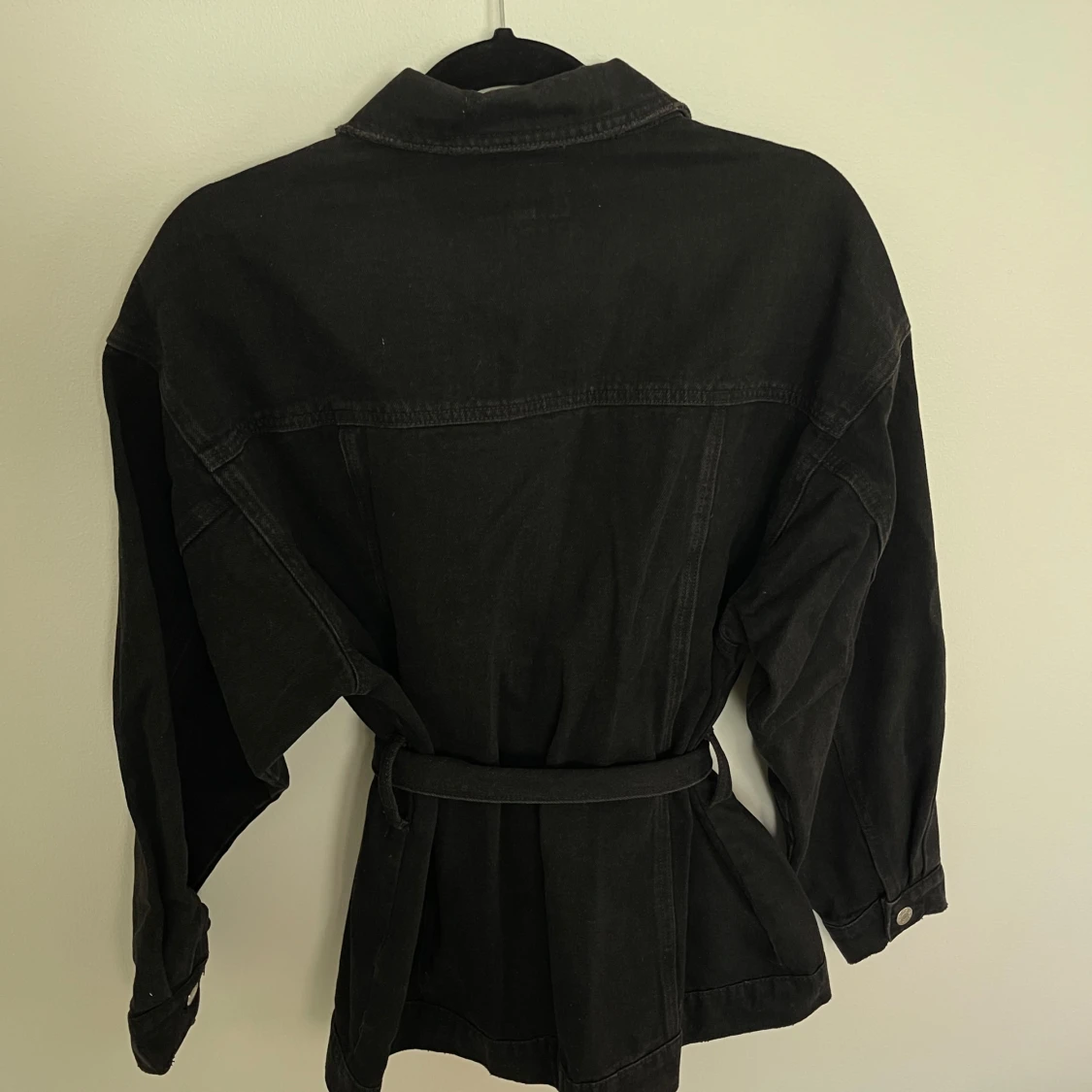 Svart jeansjacka  - 92