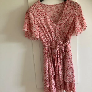 Klänning  - Stretchig resår passar även m