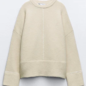 zara stickad tröja - super bra skick andvänd få gnr