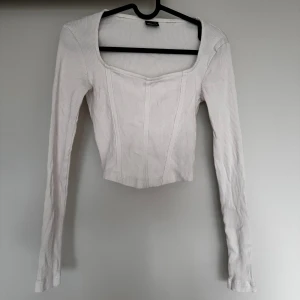 Tröja - Tröja ifrån Gina💕 Stl: xs🫶🏽