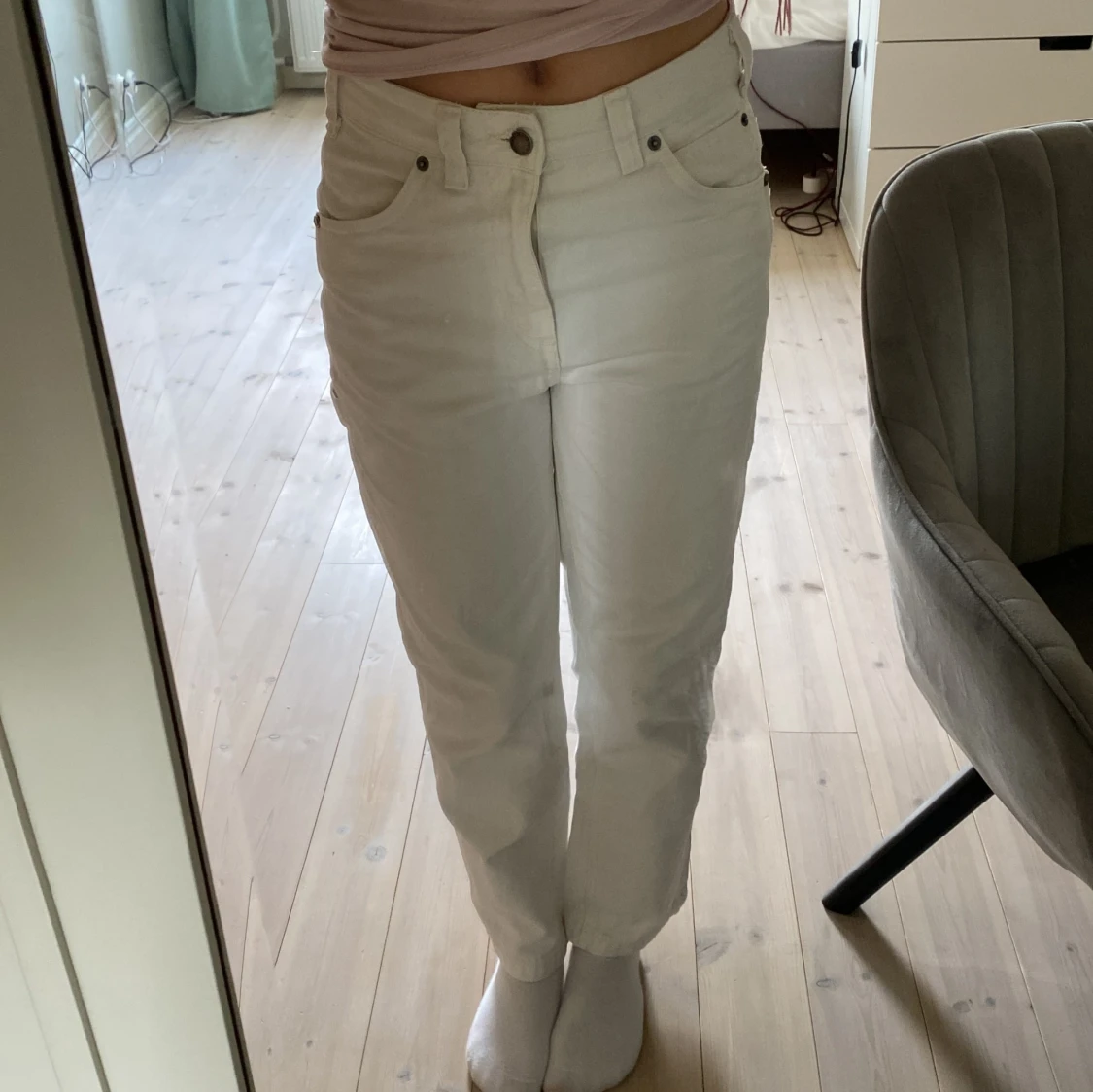 Högmidjade vita dickies jeans  - 91