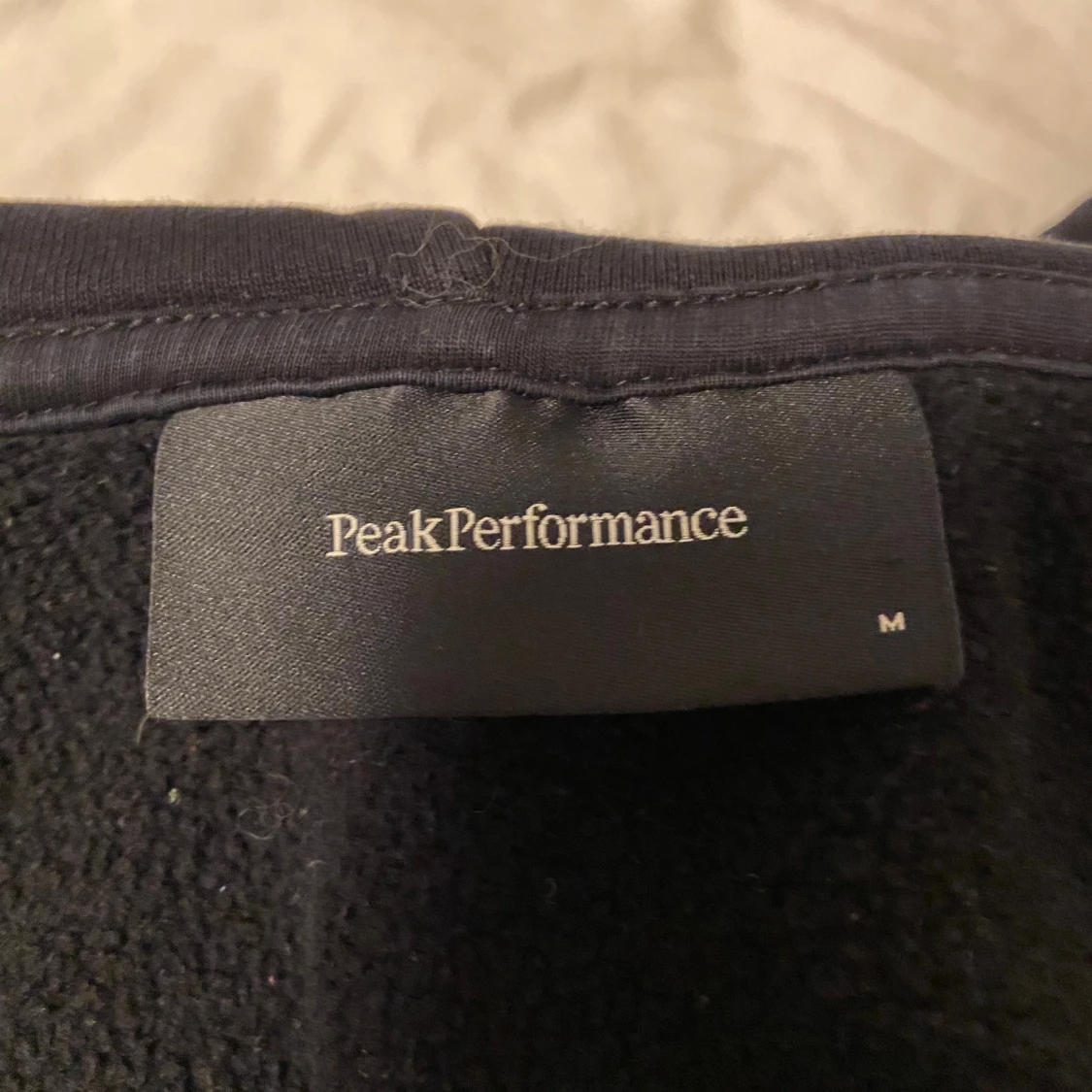 Peak performance hoodie - 90