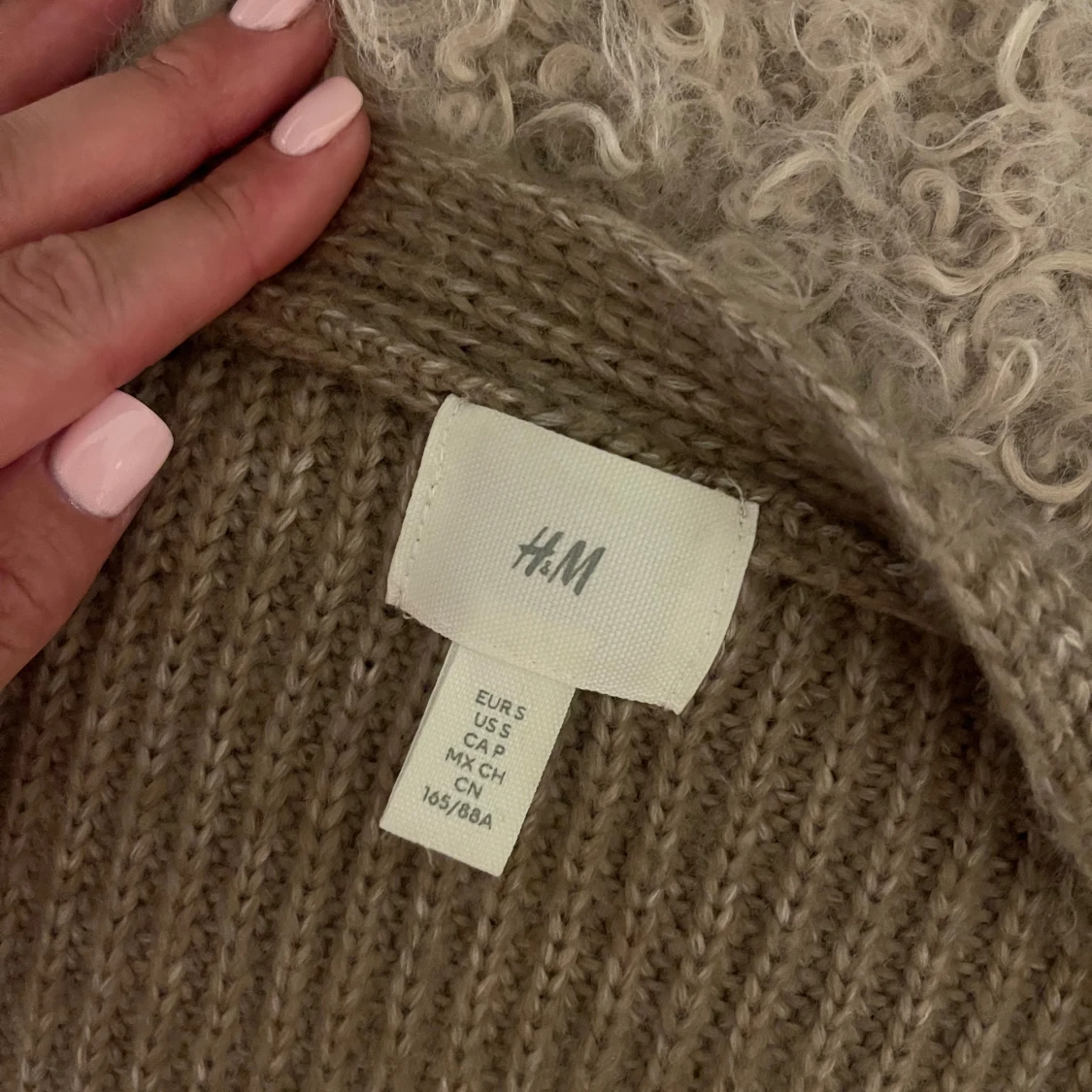 Beige stickad klänning  - 91