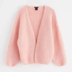 Lindex cardigan  - Säljer denna Lindex koftan💗inga defekter och aldrig använd💕💖