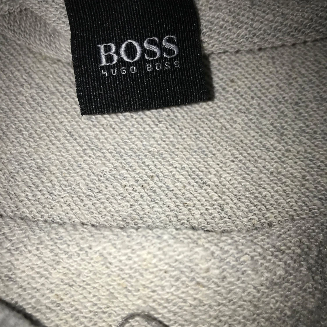Grå tröja från Hugo Boss - 90