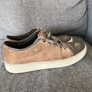 Lanvins bruna strl 45 - Skicket 6,5/10 Använda under en vår 